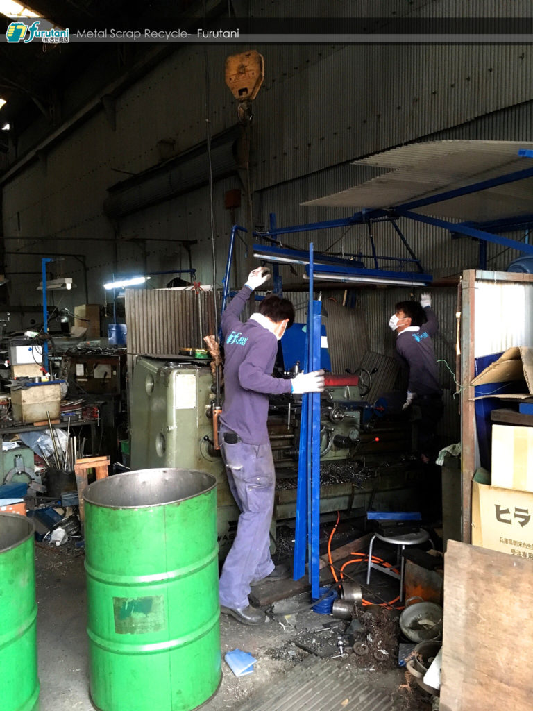 堺市にて廃業した鉄工所のお片付けのお仕事！
